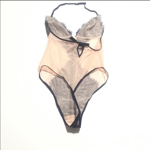 VICTORIAS SECRET Lace Embroidered Bodysuit Large - Picture 2 of 4